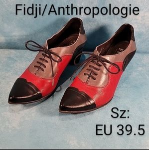 Women's Fidji V313 Oxfords by w/Stacked Wooden Heel in Gray/Red/Black